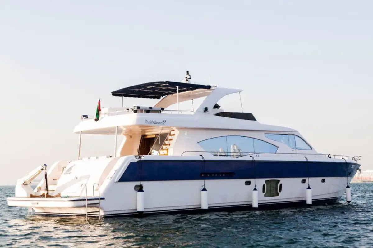 Private yacht party Dubai