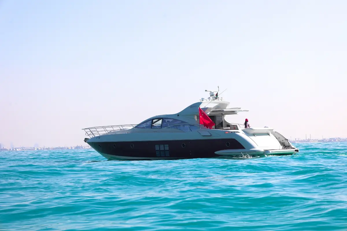 68 Ft Sura Yacht — photo 2