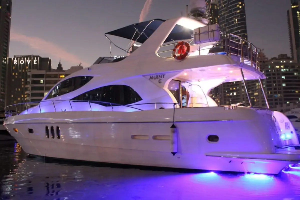 56 Ft Majesty Yacht — photo 7