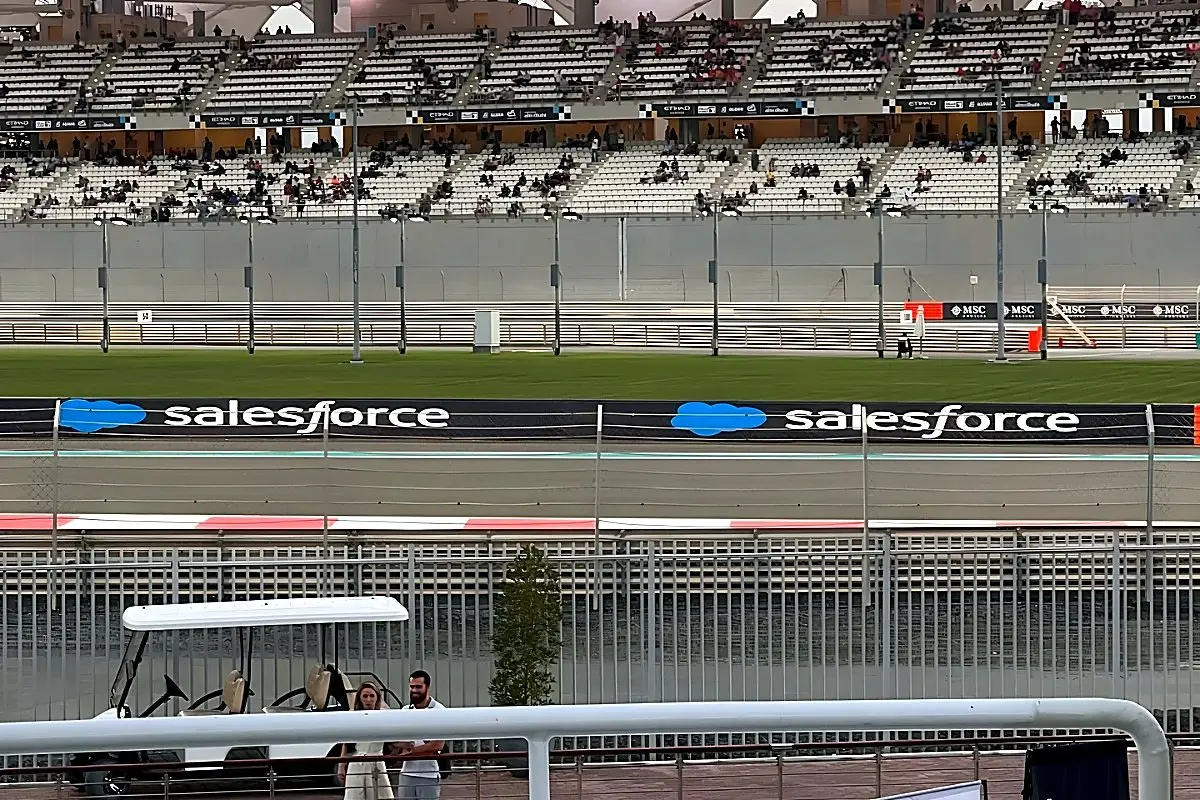 F1 Track View On a yacht Grand Prix F1 2026 VIP — photo 6