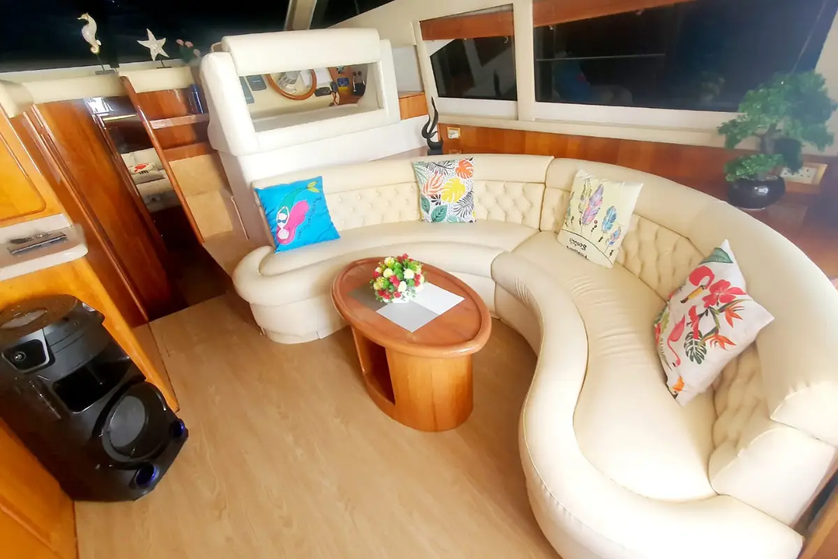 48 Ft Golf Craft Yacht — photo 8