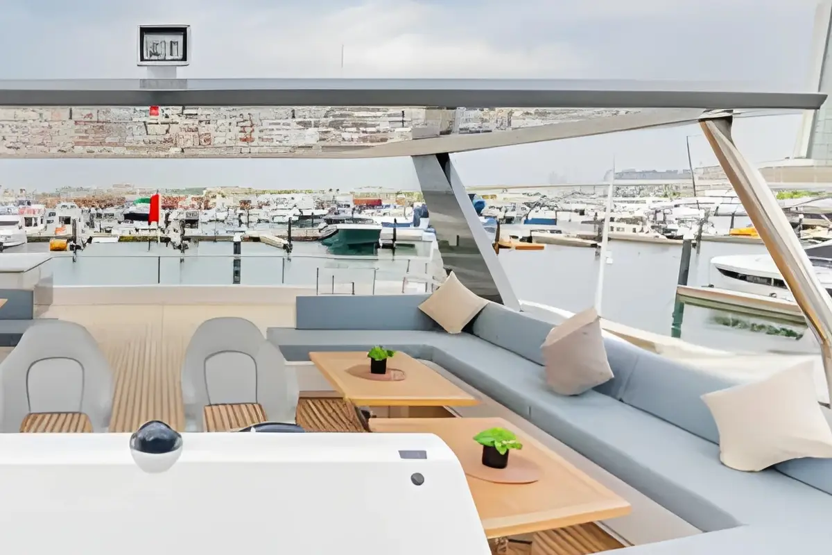 60 Ft INFINITY Luxury Yacht — photo 4