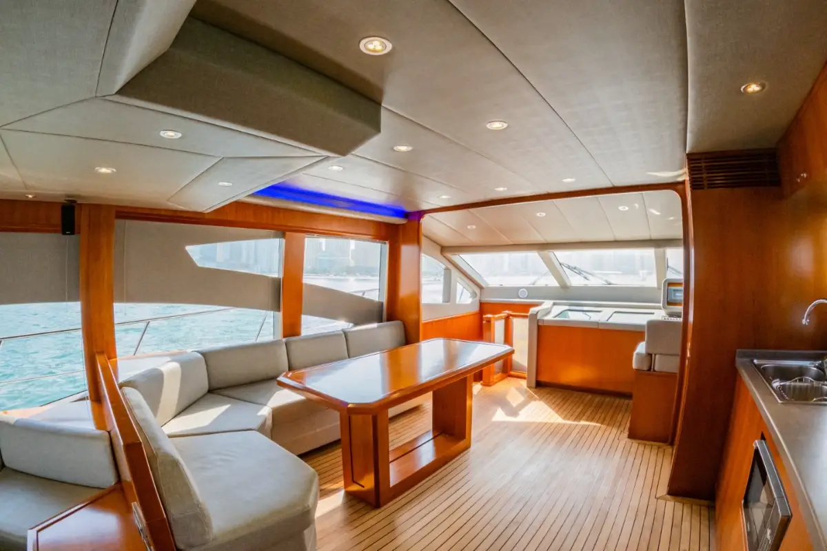 62 Ft Lana Luxury Yacht — photo 4