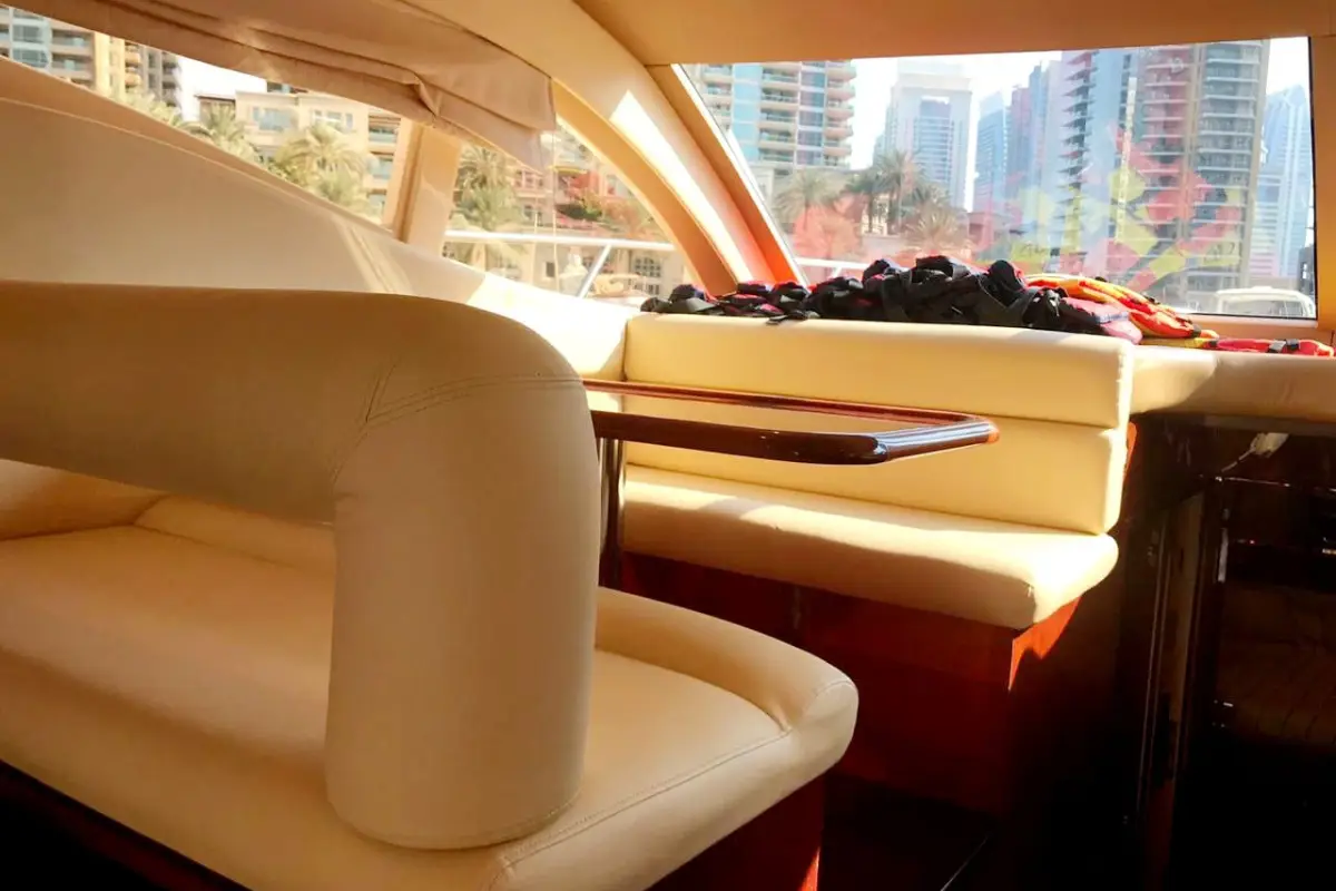 55 Ft Majesty Yacht — photo 9