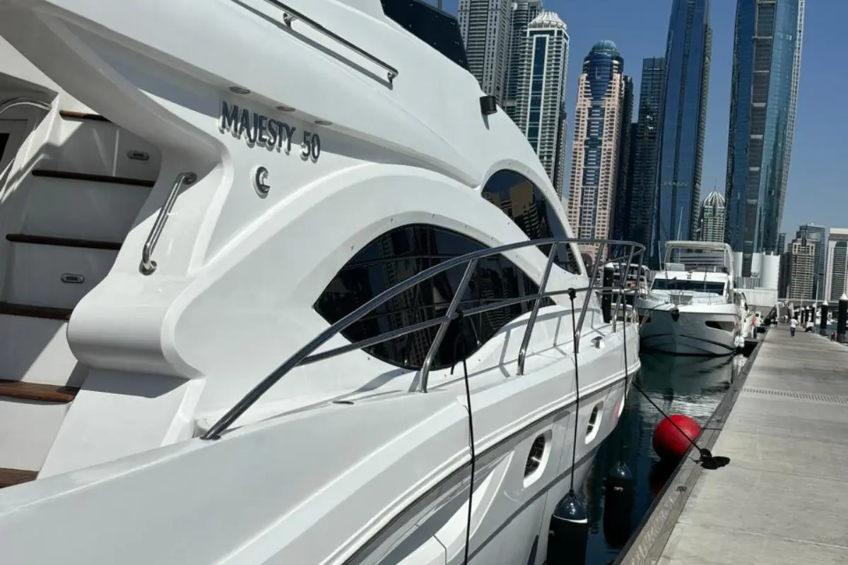 50 Ft Majesty Yacht — photo 6