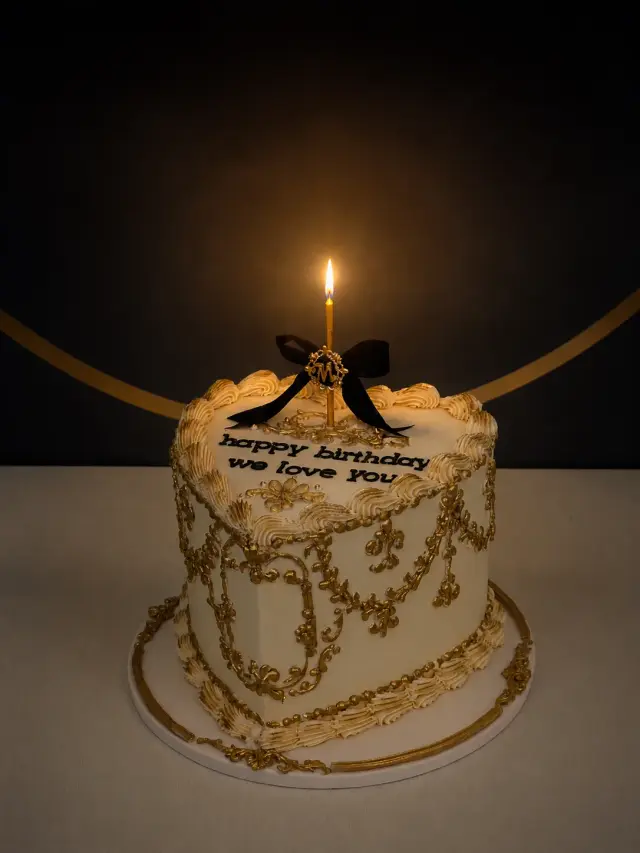 Signature Cakes
