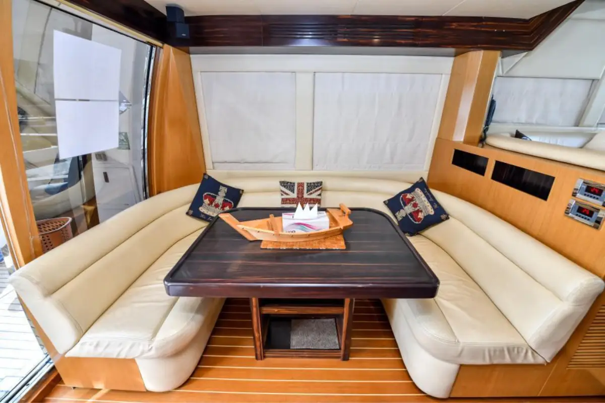 56 Ft Majesty Yacht — photo 16